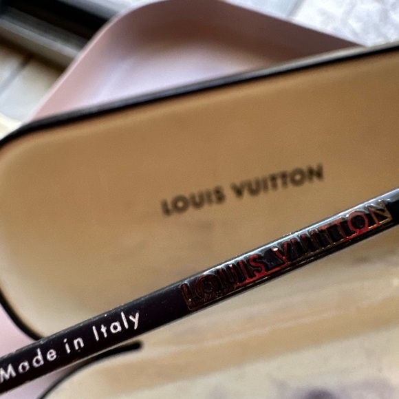 Louıs vuıtton sunglasses - Picture 6 of 12